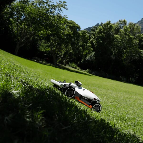 Mammotion LUBA 2 AWD 3000X - Afbeelding 4